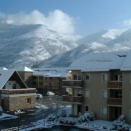 Holiday park Lagrange Les Pics D'aran 3*